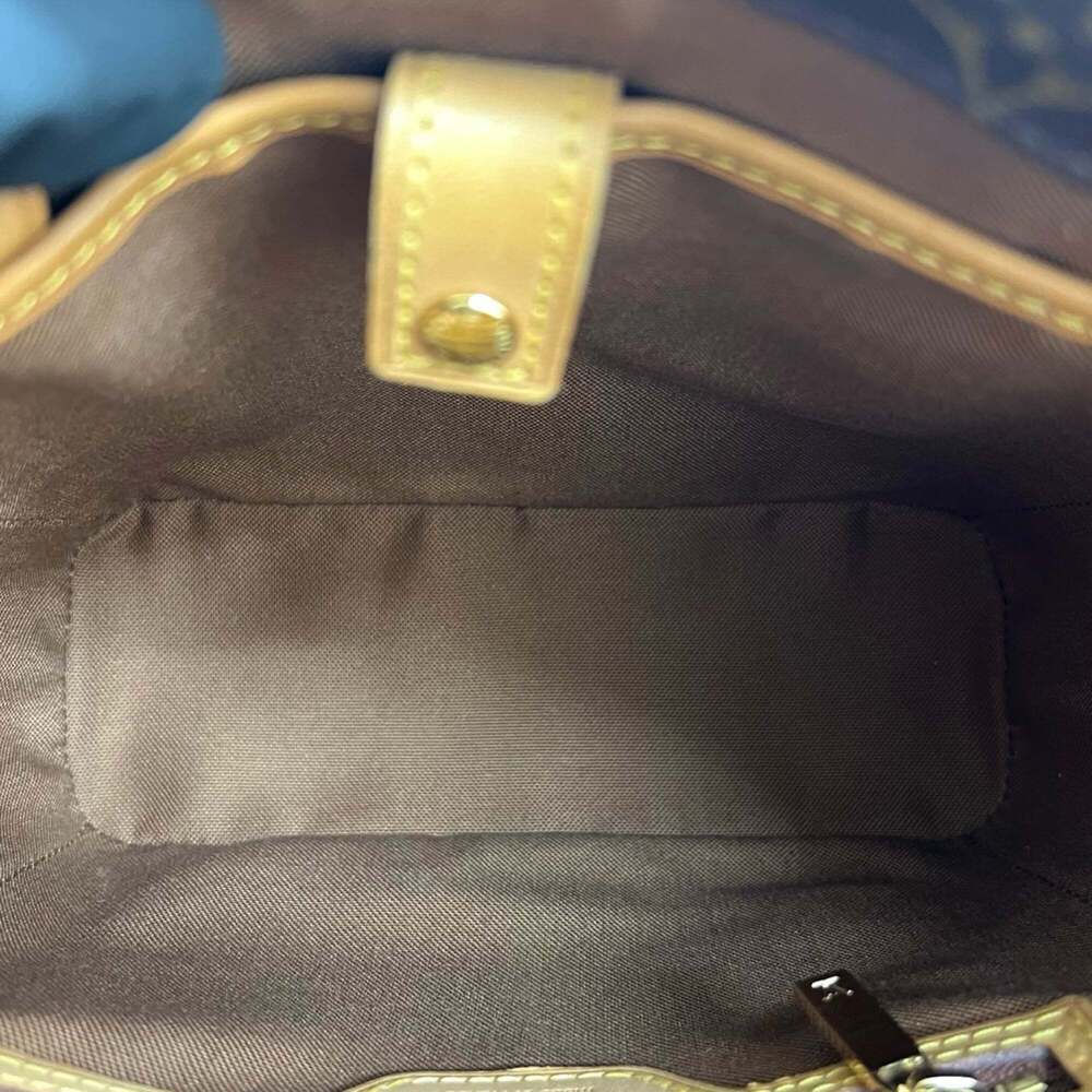 LOUIS VUITTON Brown Monogram Leather Tote Bag - Picture 9 of 10